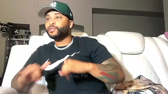 KING FITZ online show from April 25, 12:13 am