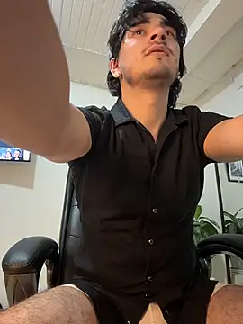 Elian savoy online show from November 10, 11:53 pm