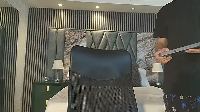 Michael blue online show from January 6, 12:20 pm