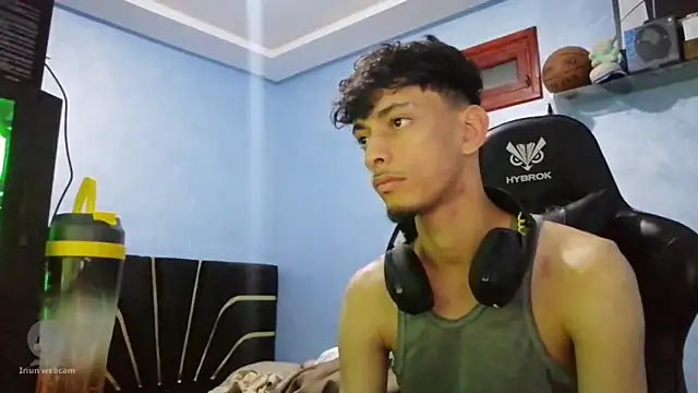 Dark DesireX online show from February 28, 11:04 pm