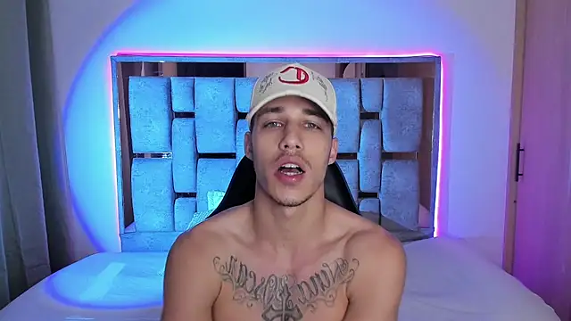 orionblaze69  online show from May 26, 8:54 am