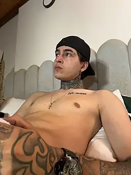 samm4044 online show from March 12, 12:29 am