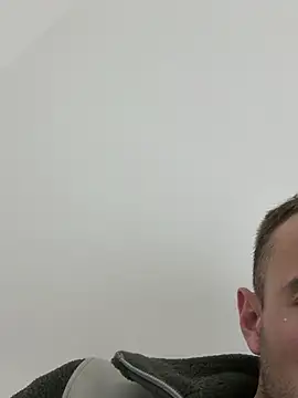 mario231197 online show from February 17, 1:37 am