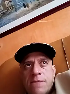 leon8013A online show from September 12, 12:38 pm