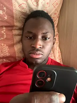 Madux12 online show from October 9, 1:05 pm