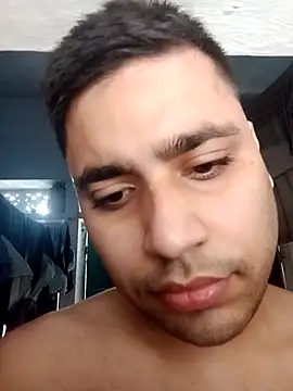 Desirock001 online show from April 25, 2:58 am