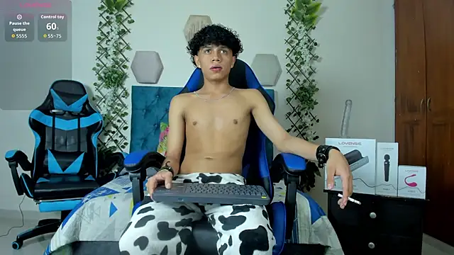  taylor black online show from October 7, 12:15 am