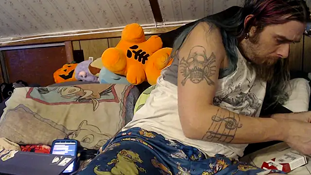 thejuicybacon online show from November 6, 9:18 pm