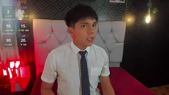 Thiago Kozak online show from March 18, 12:30 pm