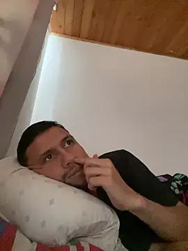 Michaell Spinelly online show from January 12, 8:24 pm