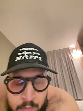 ariseen online show from November 20, 9:24 pm