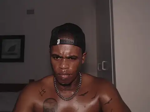 Snapshot of Bedroom_Gangster007 chatting on September 26, 2:26 pm Bedroom Gangster007 online show from September 26, 2:26 pm