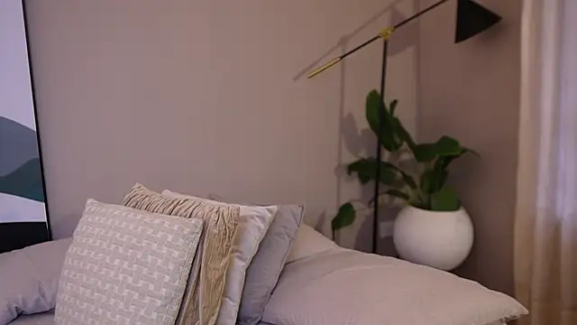 Ethan occonor online show from October 10, 12:43 pm