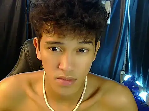 kenbigcockxx online show from March 27, 2:51 pm