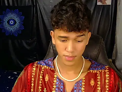 kenbigcockxx online show from February 19, 9:22 pm