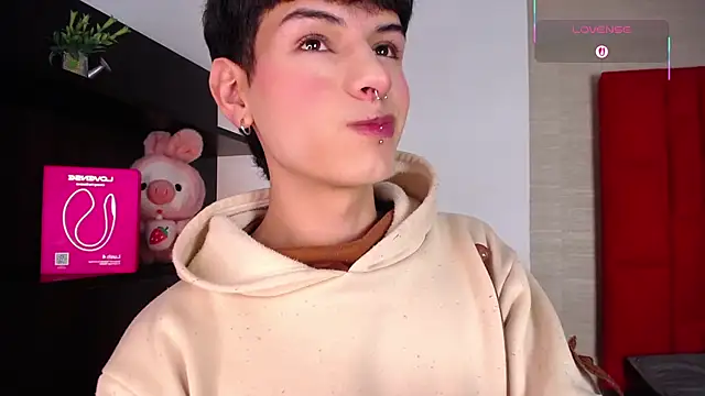 Ezra Storm online show from January 19, 5:32 am