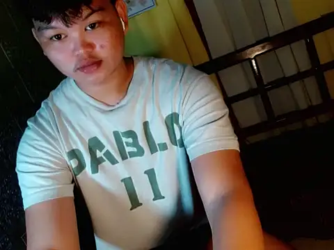 Reynelcock online show from November 6, 4:15 am