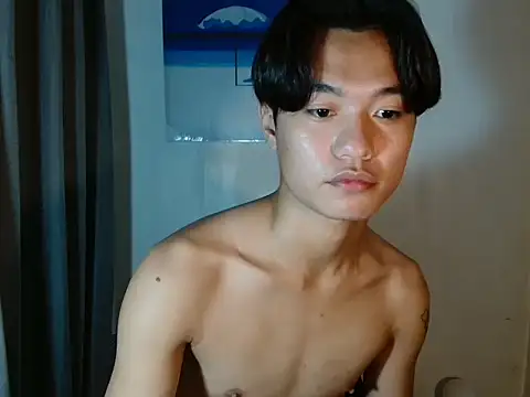 ur little secret online show from December 15, 3:09 pm