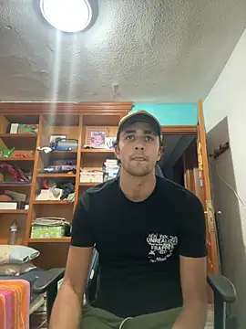 aavrdvh33 online show from September 15, 7:15 pm