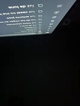 aavrdvh33 online show from October 2, 1:09 am