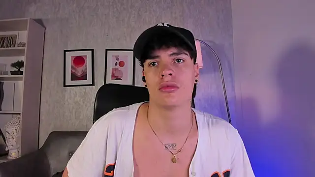 BenitoSaenz online show from November 9, 11:47 am