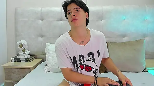 BenitoSaenz online show from September 30, 1:03 pm