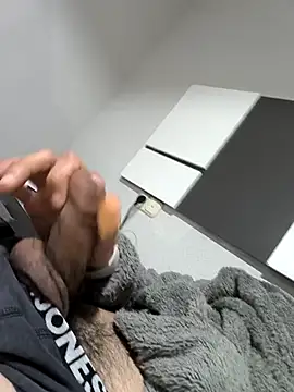 Franmrd95 online show from March 8, 4:16 am