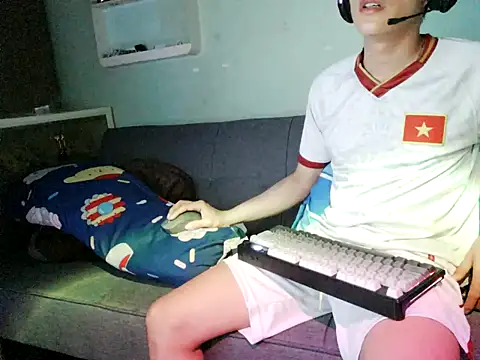 boyhigh1997 online show from February 23, 5:58 pm