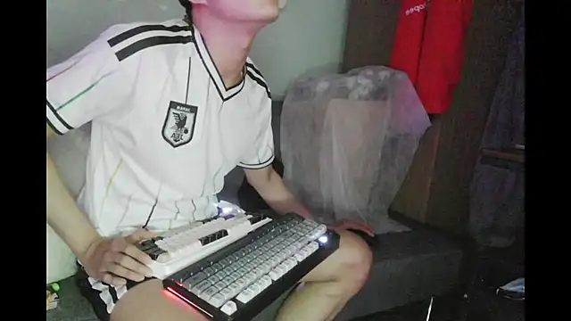 boyhigh1997 online show from June 20, 3:50 pm