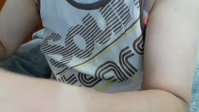 Snapshot of tpoyaji chatting on September 23, 12:43 am tpoyaji online show from September 23, 12:43 am