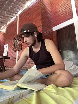 Luxx 14 online show from September 13, 8:10 pm