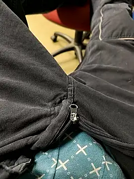 fergi1999 online show from January 15, 8:55 pm