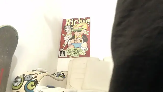 Thomasjons  online show from January 18, 2:35 am