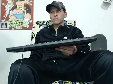 Thomasjons  online show from September 13, 4:24 am