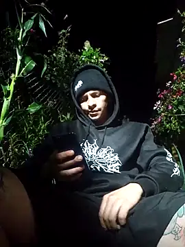 Thomasjons  online show from January 7, 1:10 am