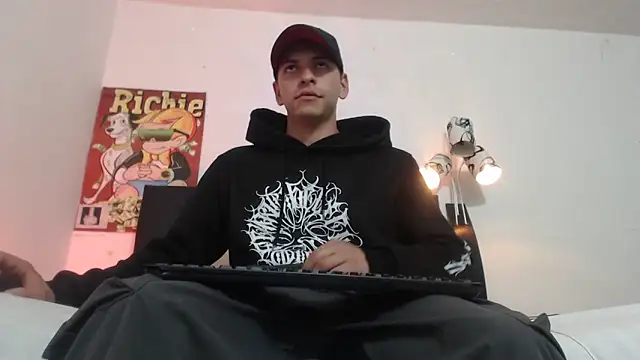 Thomasjons  online show from March 7, 4:32 am