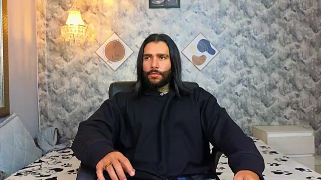 Apolo rousse1 online show from January 11, 10:35 pm