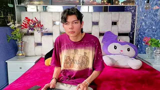 alandelrey57 online show from March 3, 2:35 pm