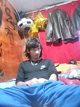 alexandercruz online show from January 18, 11:07 pm