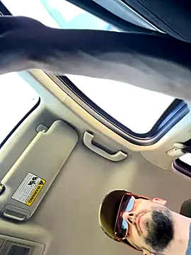 Snapshot of thejohnryancollection chatting on September 19, 10:20 pm thejohnryancollection online show from September 19, 10:20 pm