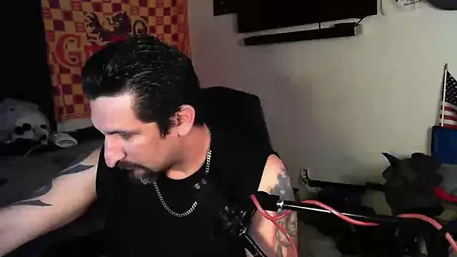 Snapshot of DevilPup75_ chatting on September 25, 1:10 pm DevilPup75  online show from September 25, 1:10 pm