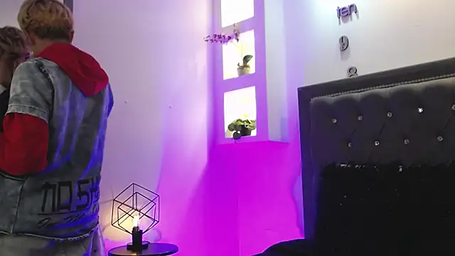 OzorioDany online show from September 14, 3:41 am