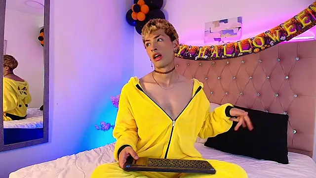 OzorioDany online show from October 11, 5:11 am