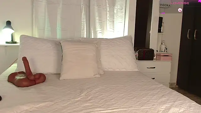 brunoorangel1 online show from October 30, 7:48 pm