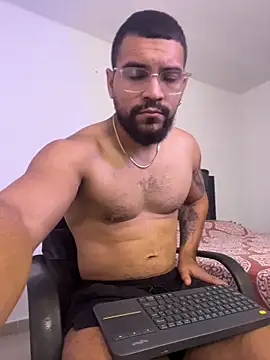 vincentjaxon online show from November 3, 10:52 am