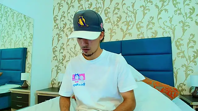 Marcus Jeron online show from November 24, 9:05 pm