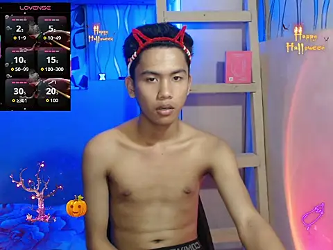 Demure Asian143 online show from November 2, 10:52 am