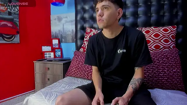 Matteo12  online show from September 9, 4:39 pm