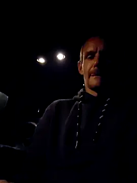 Hungwell1515 online show from November 2, 7:23 am