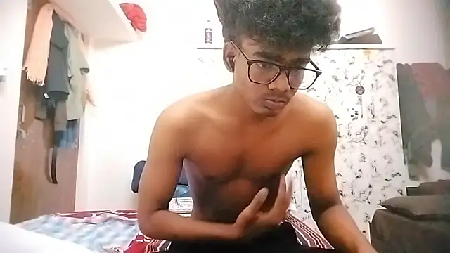 Snapshot of Rahulisagoodguy chatting on September 25, 5:23 pm Rahulisagoodguy online show from September 25, 5:23 pm